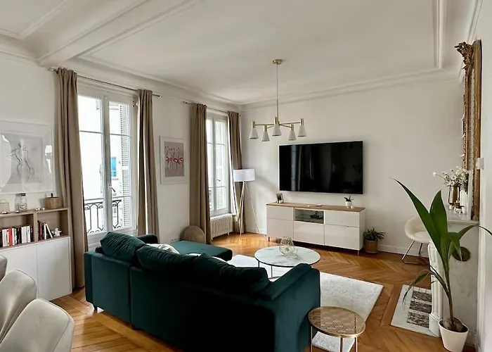 Splendide Appartement Au Coeur De St Germain / Odeon